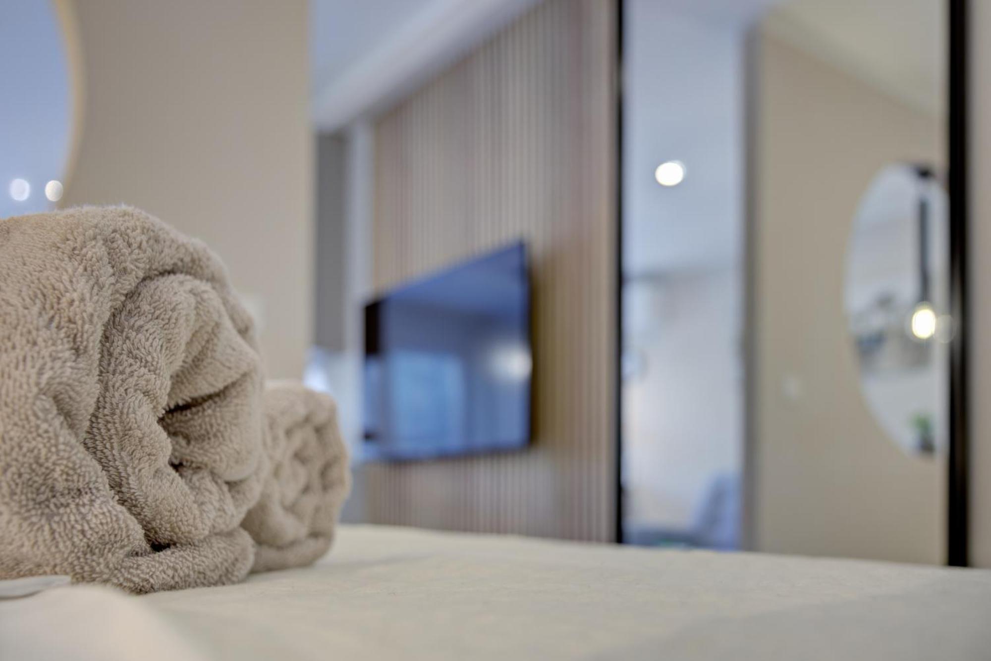 Delux Aron With Free Parking Apartment *