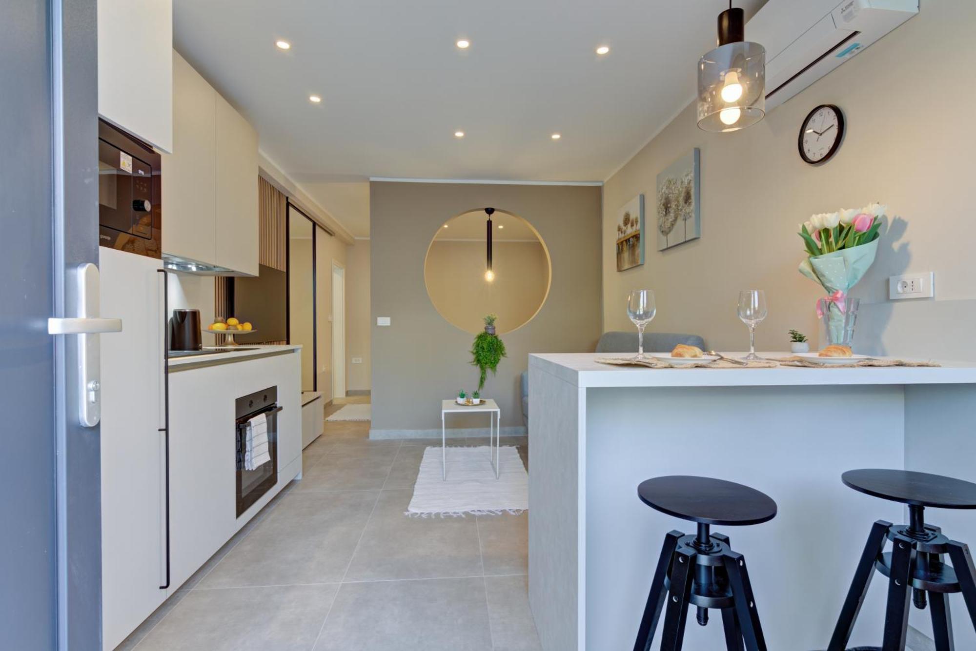 Apartment Delux Aron With Free Parking Pula