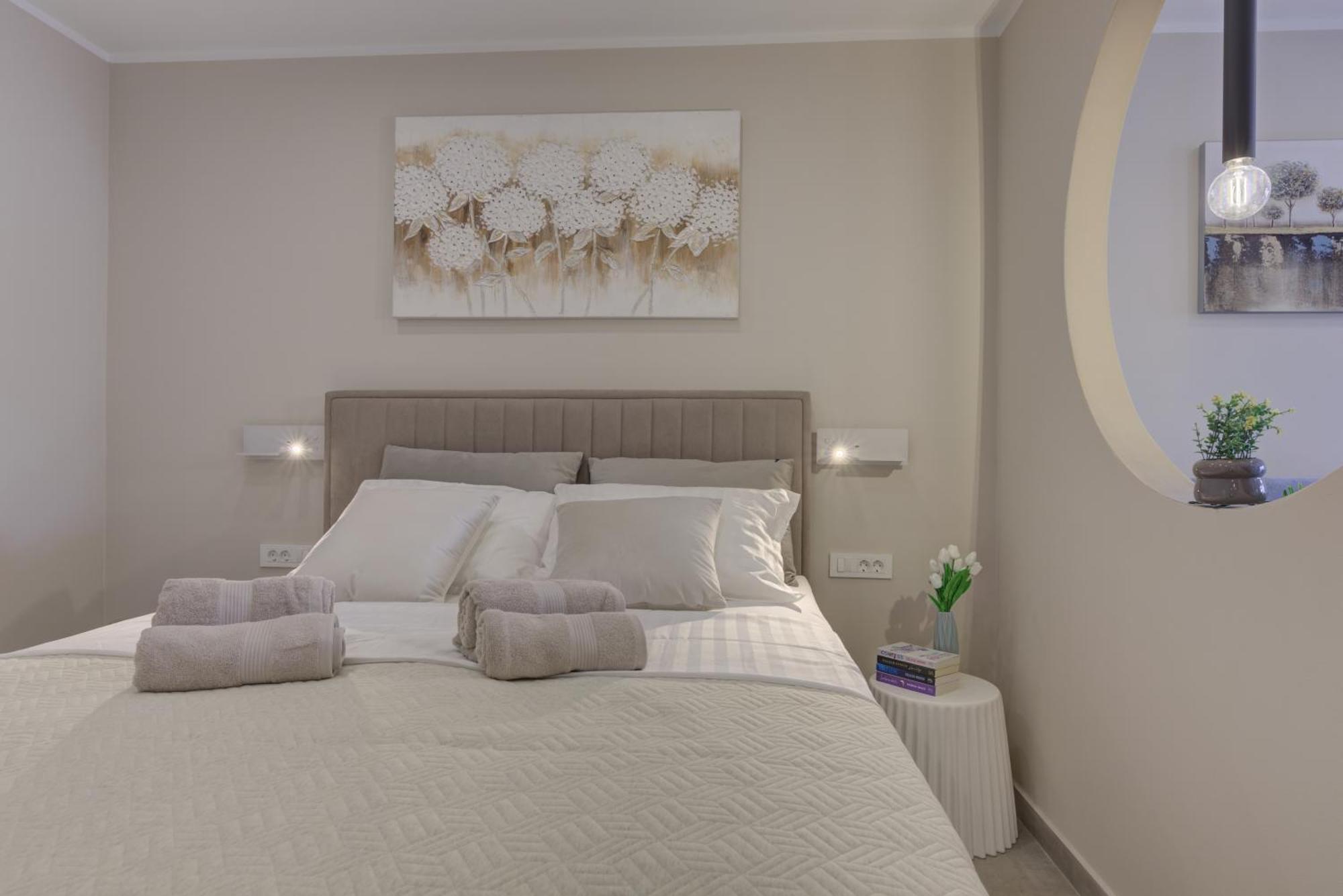 Delux Aron With Free Parking * Pula